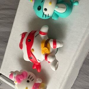 Mini Hello Kitty Stationary Dolls